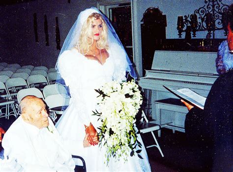 anna nicole smith death pictures|Anna Nicole Smith